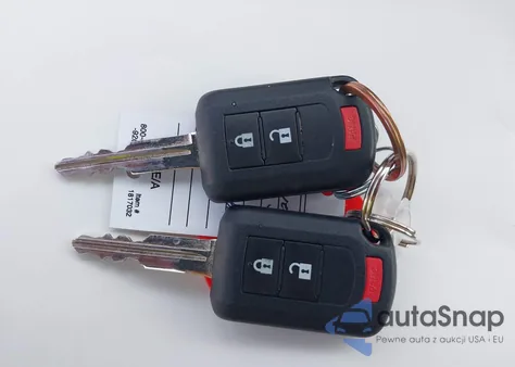 2020 Mitsubishi Outlander Sport 2.0 Es z USA, uszkodzony, nr VIN JA4AP3AU2LU007140